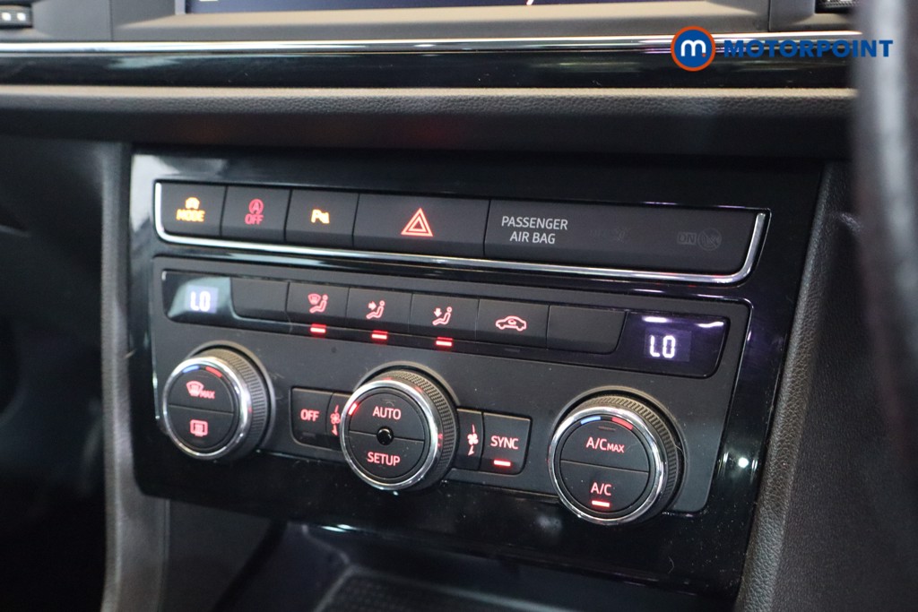 Seat Leon FR Manual Petrol Hatchback - Stock Number (1576050) - 6th supplementary image