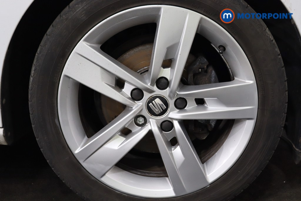 Seat Leon FR Manual Petrol Hatchback - Stock Number (1576050) - 17th supplementary image