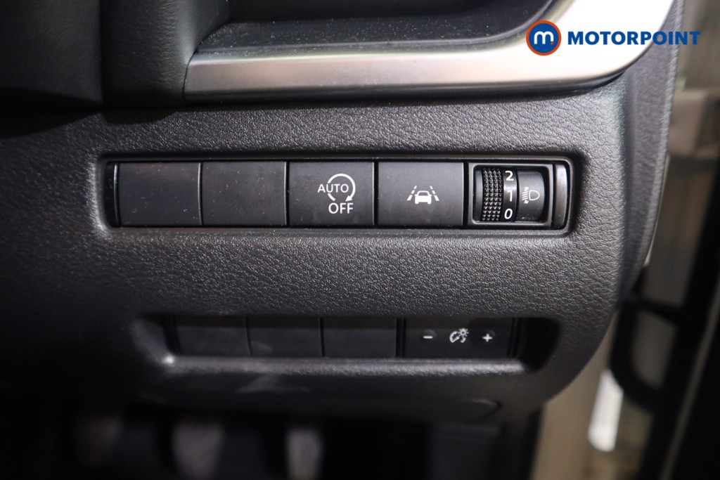 Nissan Qashqai Acenta Premium Manual Petrol SUV - Stock Number (1577557) - 11th supplementary image