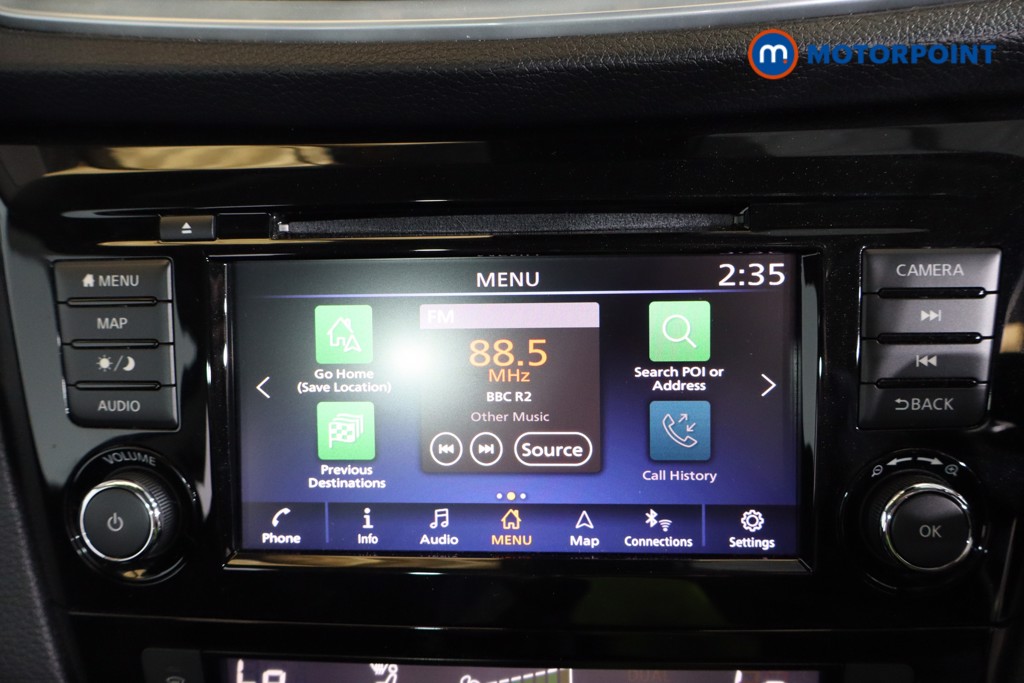 Nissan Qashqai Tekna Manual Diesel SUV - Stock Number (1578447) - 4th supplementary image