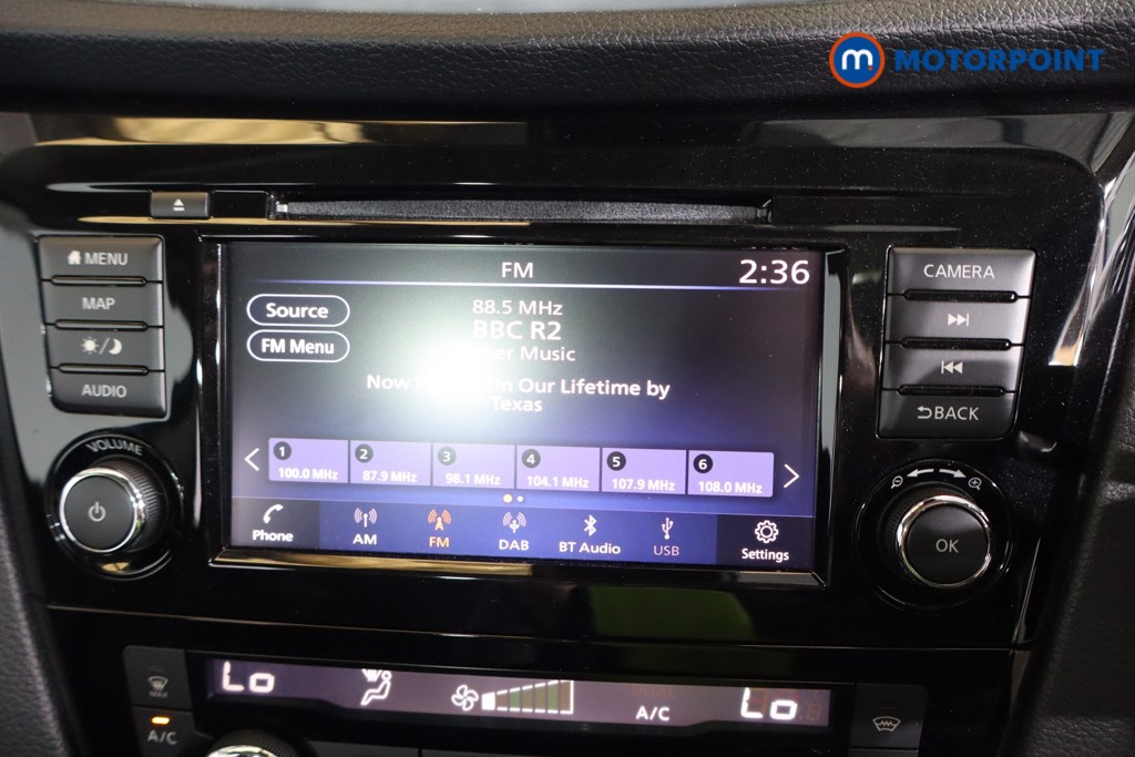 Nissan Qashqai Tekna Manual Diesel SUV - Stock Number (1578447) - 7th supplementary image