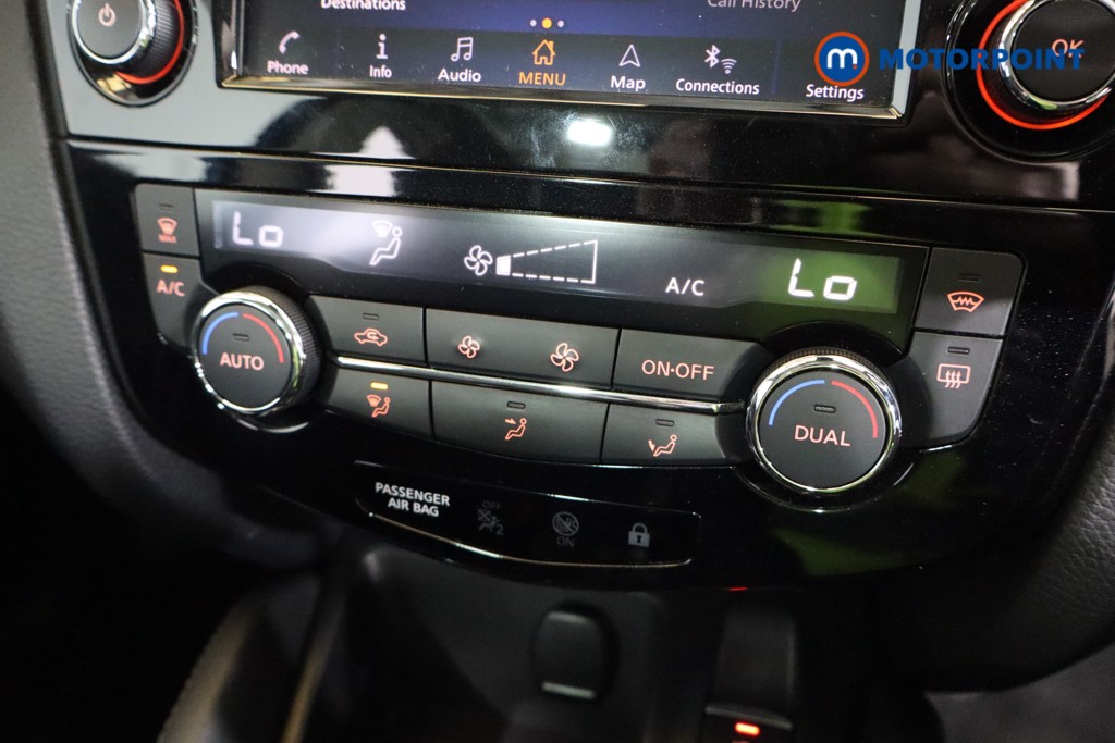 Nissan Qashqai Tekna Manual Diesel SUV - Stock Number (1578447) - 12th supplementary image