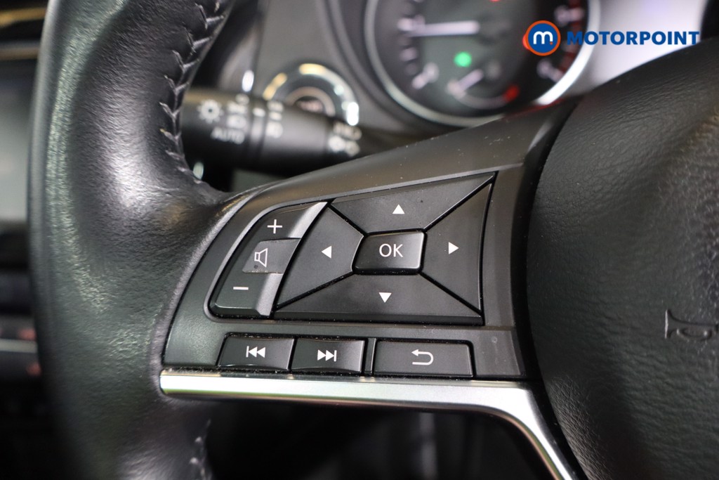 Nissan Qashqai Tekna Manual Diesel SUV - Stock Number (1578447) - 14th supplementary image