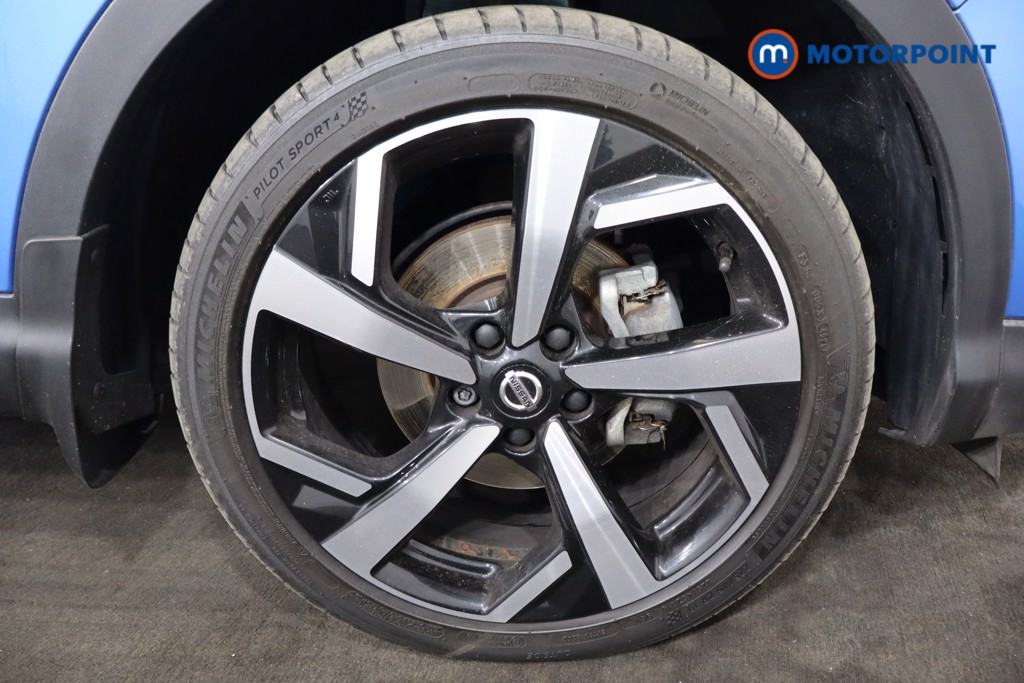 Nissan Qashqai Tekna Manual Diesel SUV - Stock Number (1578447) - 28th supplementary image