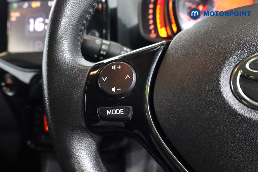 Toyota Aygo X-Press Manual Petrol Hatchback - Stock Number (1578527) - 3rd supplementary image