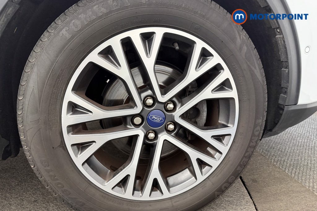 Ford Kuga Titanium First Edition Manual Petrol SUV - Stock Number (1578763) - 11th supplementary image