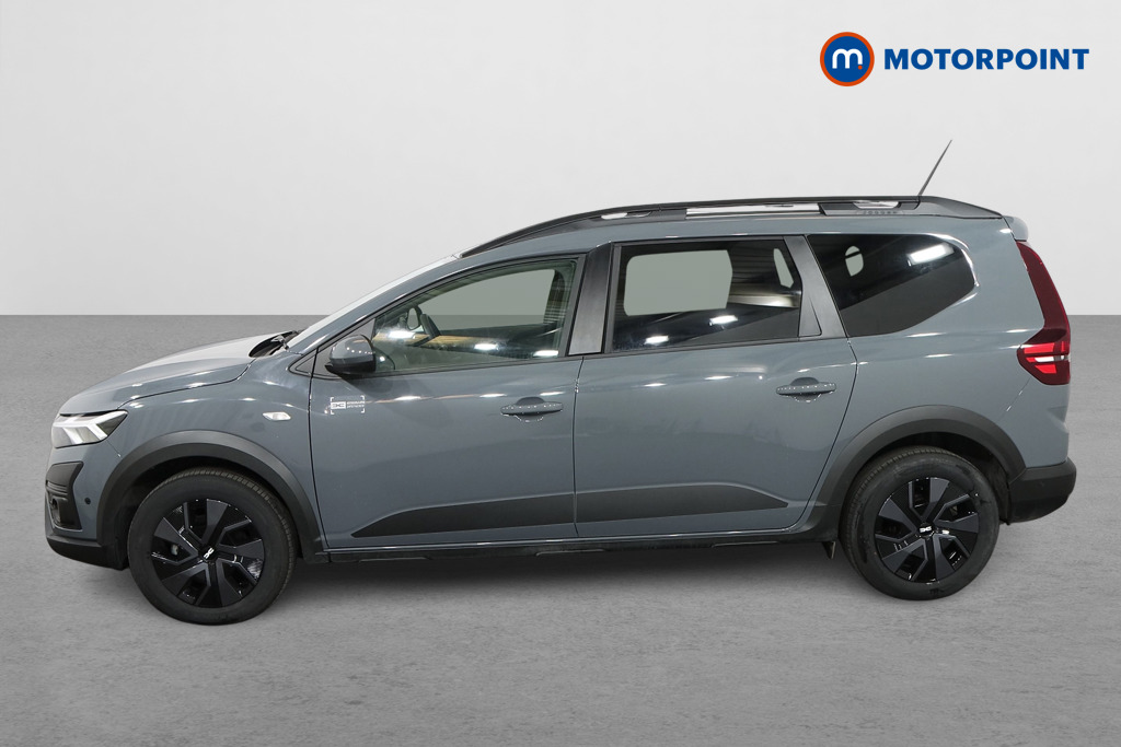 Dacia Jogger Expression Automatic Petrol-Electric Hybrid People Carrier - Stock Number (1578864) - Passenger side
