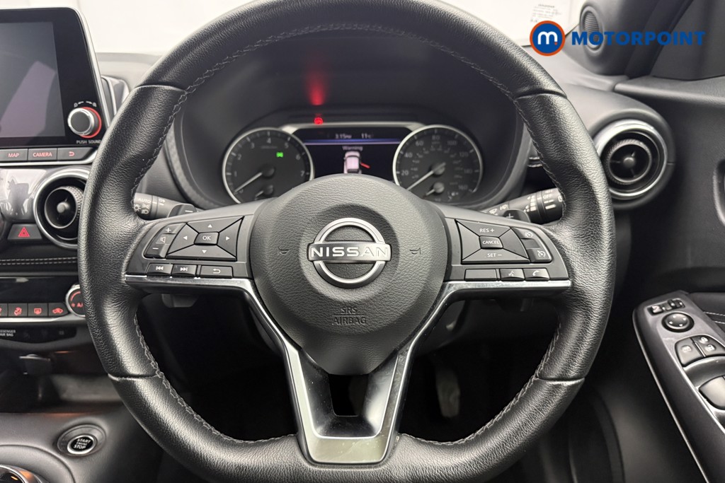 Nissan Juke N-Connecta Automatic Petrol SUV - Stock Number (1579051) - 5th supplementary image