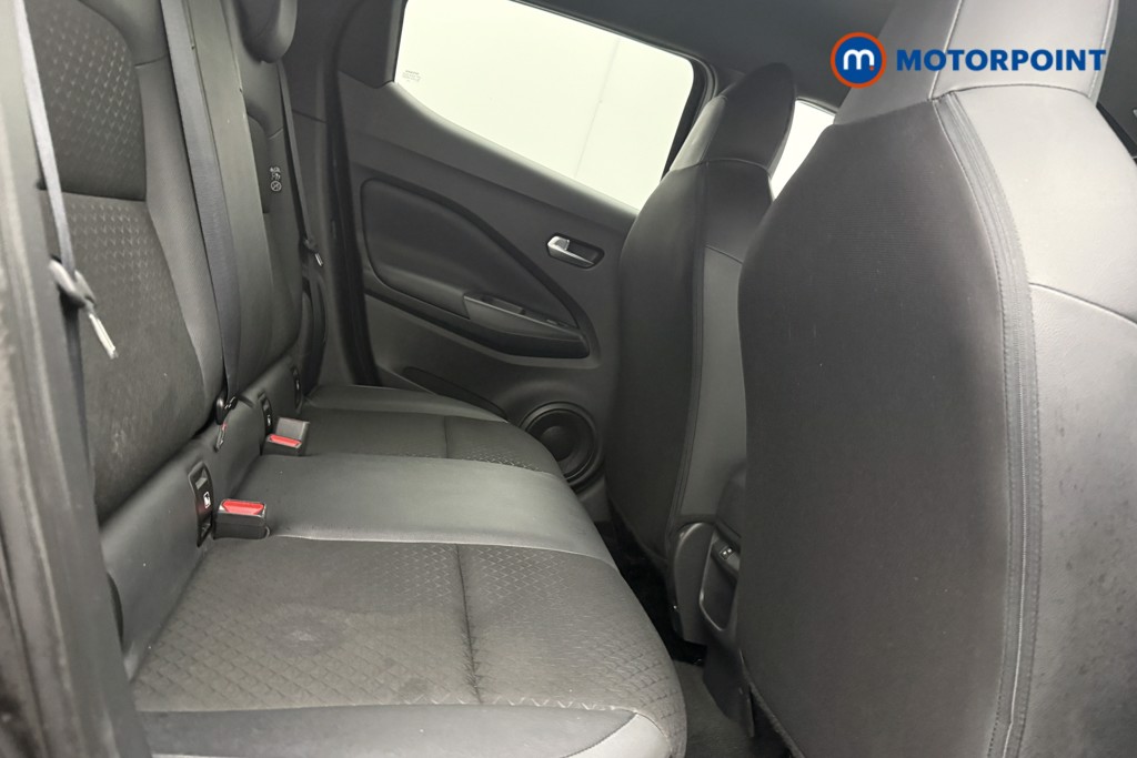 Nissan Juke N-Connecta Automatic Petrol SUV - Stock Number (1579051) - 9th supplementary image