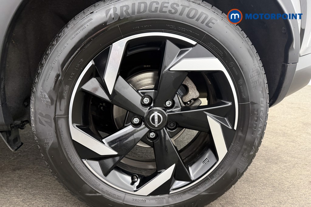 Nissan Juke N-Connecta Automatic Petrol SUV - Stock Number (1579051) - 13th supplementary image