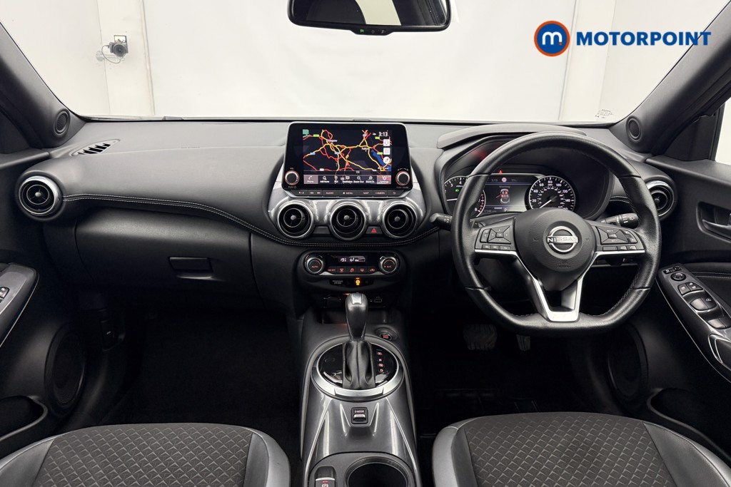 Nissan Juke N-Connecta Automatic Petrol SUV - Stock Number (1579051) - 1st supplementary image