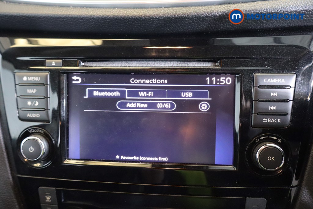 Nissan Qashqai Acenta Premium Manual Diesel SUV - Stock Number (1579359) - 9th supplementary image