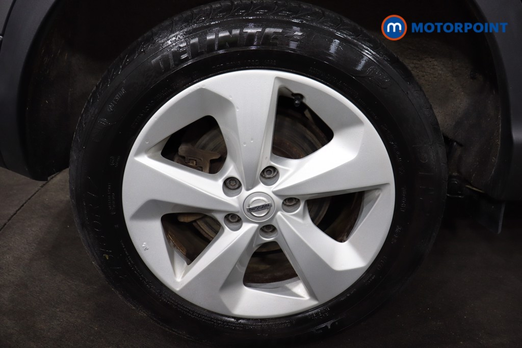 Nissan Qashqai Acenta Premium Manual Diesel SUV - Stock Number (1579359) - 25th supplementary image