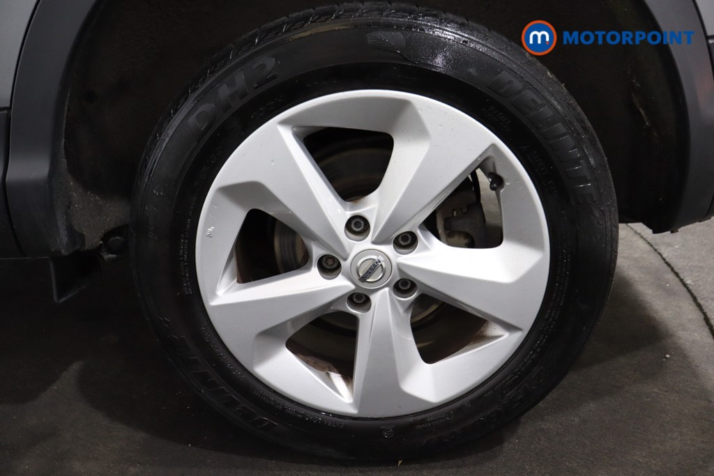 Nissan Qashqai Acenta Premium Manual Diesel SUV - Stock Number (1579359) - 28th supplementary image