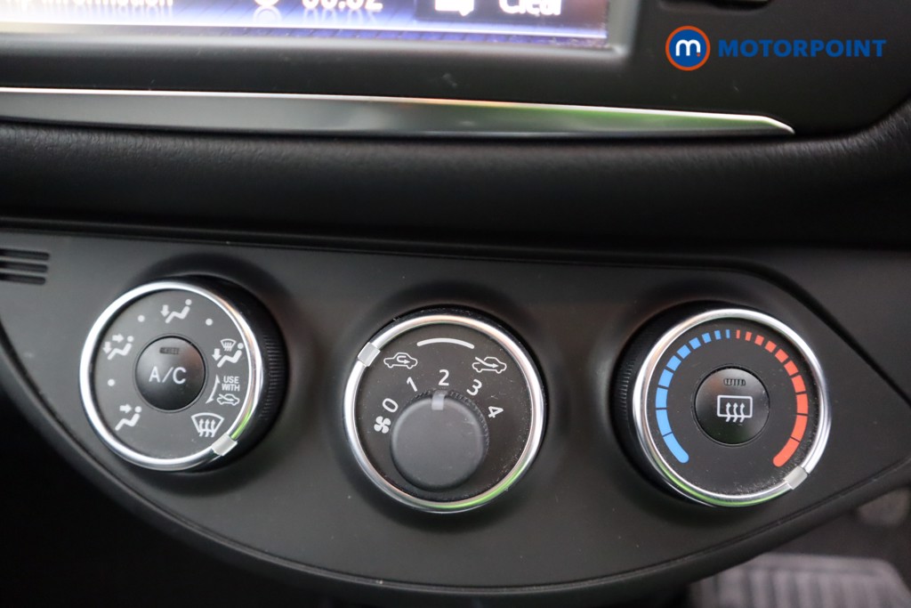 Toyota Yaris Y20 Manual Petrol Hatchback - Stock Number (1581287) - 9th supplementary image