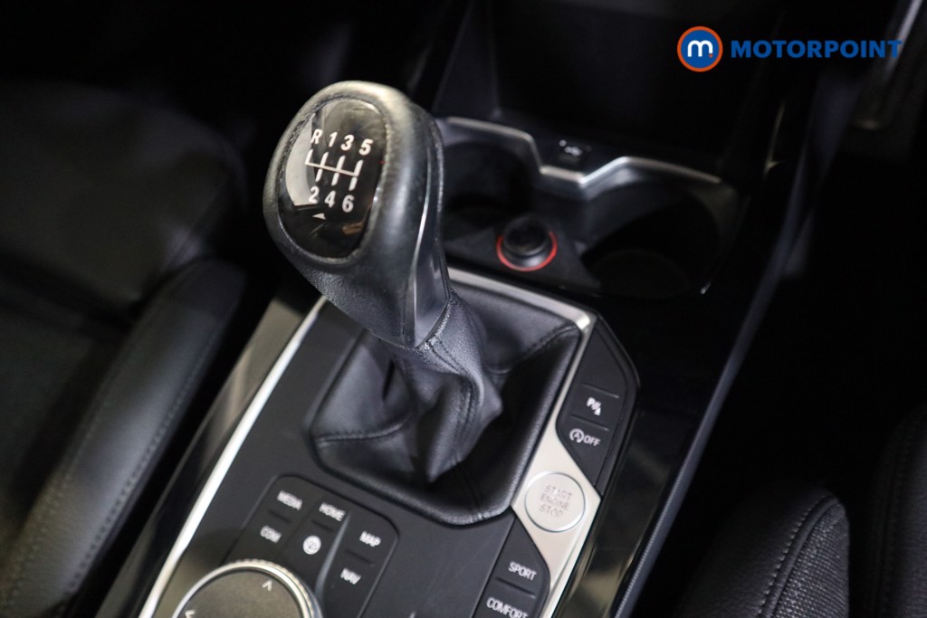 BMW 1 Series Sport Manual Petrol Hatchback - Stock Number (1581536) - 9th supplementary image