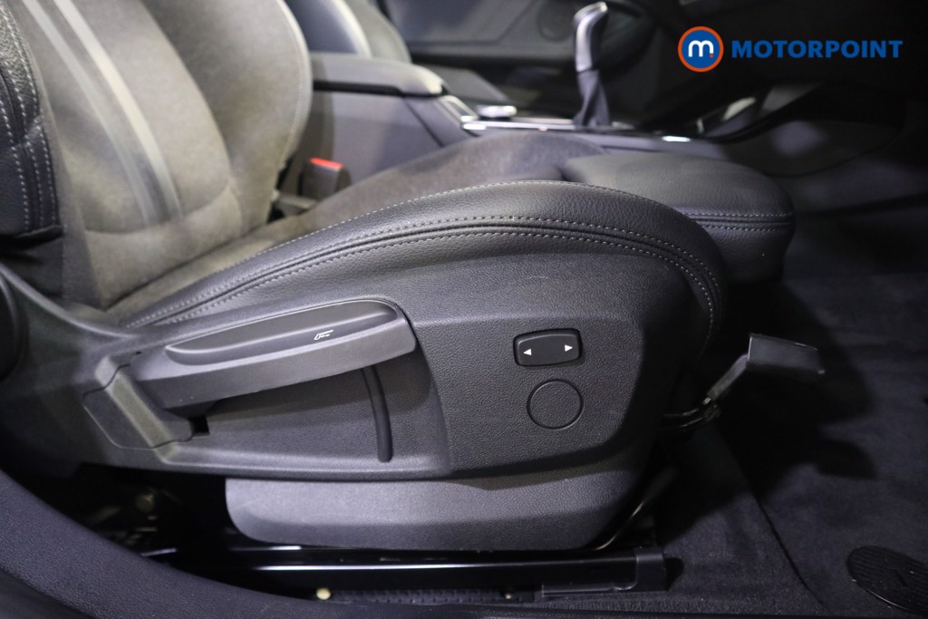 BMW 1 Series Sport Manual Petrol Hatchback - Stock Number (1581536) - 15th supplementary image