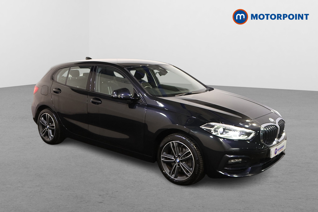 BMW 1 Series Sport Manual Petrol Hatchback - Stock Number (1581536) - Drivers side front corner