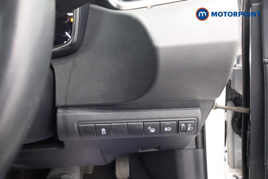 Toyota Corolla Icon Tech Automatic Petrol-Electric Hybrid Estate - Stock Number (1582697) - 7th supplementary image