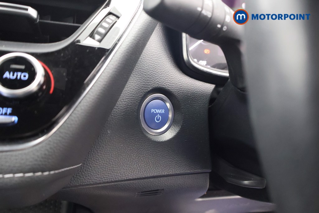 Toyota Corolla Icon Tech Automatic Petrol-Electric Hybrid Estate - Stock Number (1582697) - 14th supplementary image