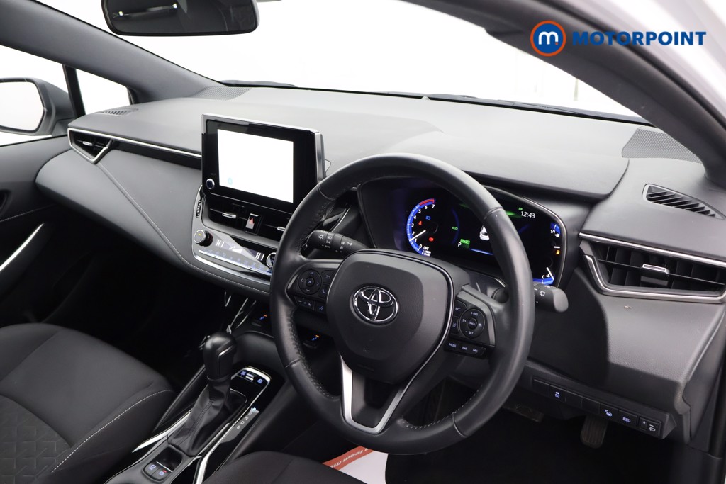 Toyota Corolla Icon Tech Automatic Petrol-Electric Hybrid Estate - Stock Number (1582697) - 18th supplementary image