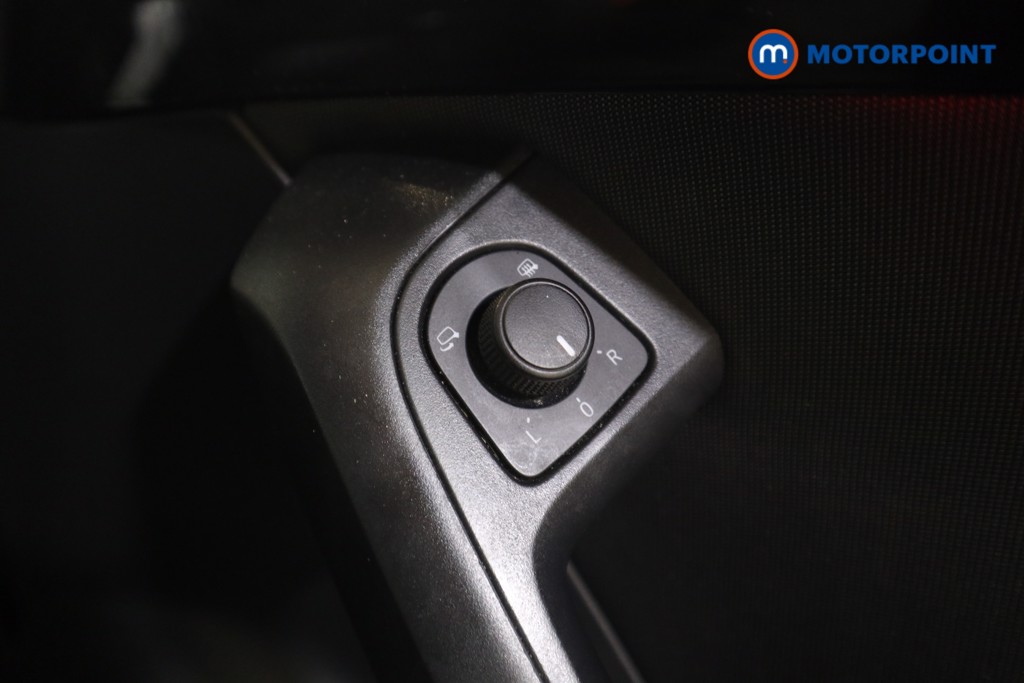 Seat Ateca FR Automatic Petrol SUV - Stock Number (1584742) - 14th supplementary image