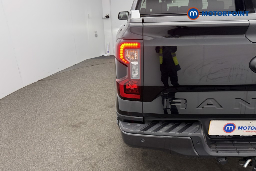 Ford Ranger Wildtrak Automatic Diesel Double Cab Pick-Up - Stock Number (1585140) - 5th supplementary image