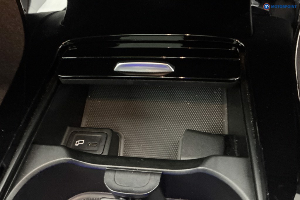 Mercedes-Benz CLA Amg Line Automatic Diesel Coupe - Stock Number (1585526) - 15th supplementary image