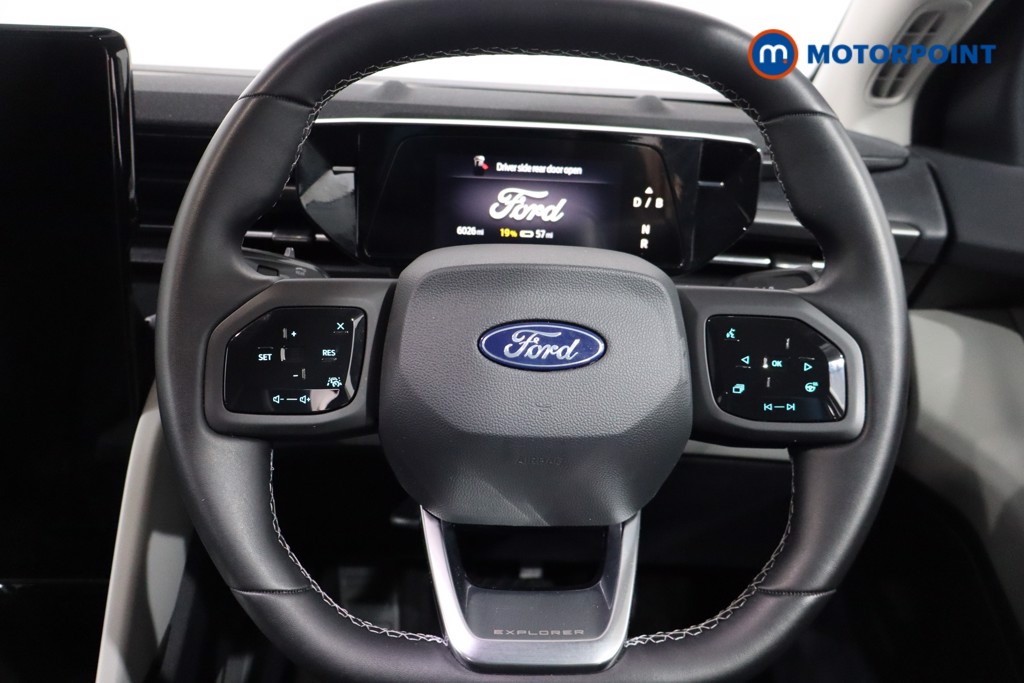 Ford Explorer Select Automatic Electric SUV - Stock Number (1586212) - 6th supplementary image