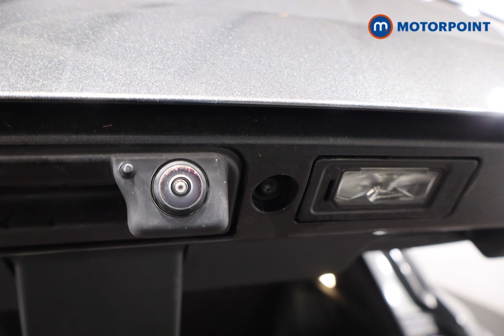 Ford Explorer Select Automatic Electric SUV - Stock Number (1586212) - 37th supplementary image