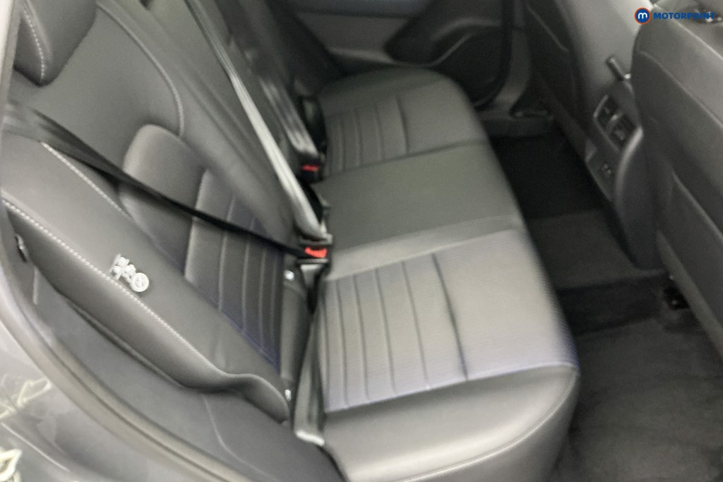 Nissan Qashqai Tekna Automatic Petrol SUV - Stock Number (1586274) - 4th supplementary image