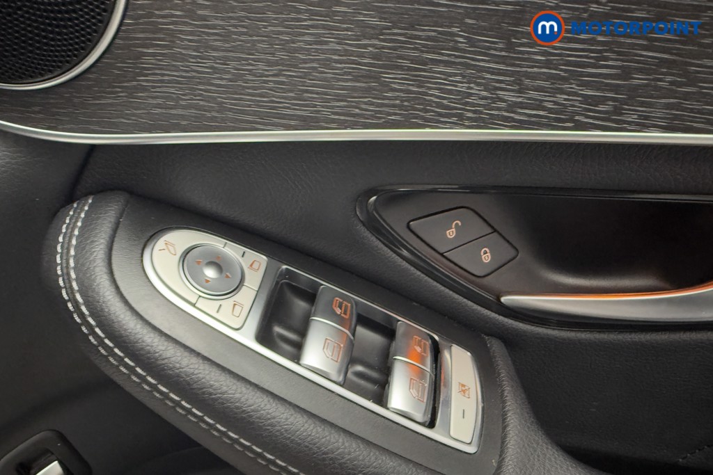 Mercedes-Benz GLC Amg Line Automatic Petrol SUV - Stock Number (1586335) - 22nd supplementary image