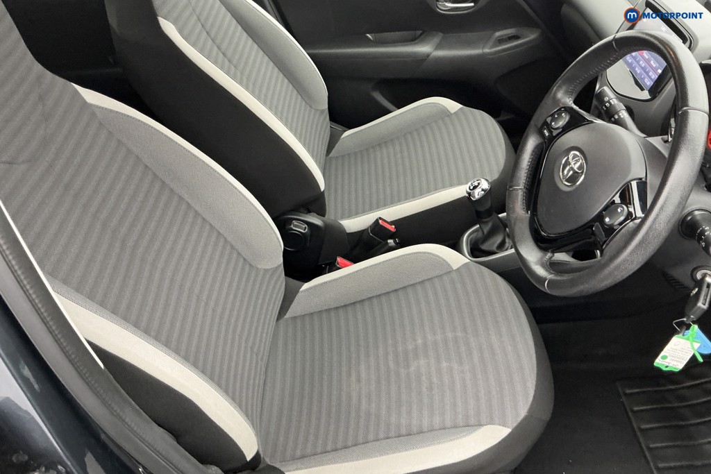 Toyota Aygo X-Trend Manual Petrol Hatchback - Stock Number (1586480) - 5th supplementary image