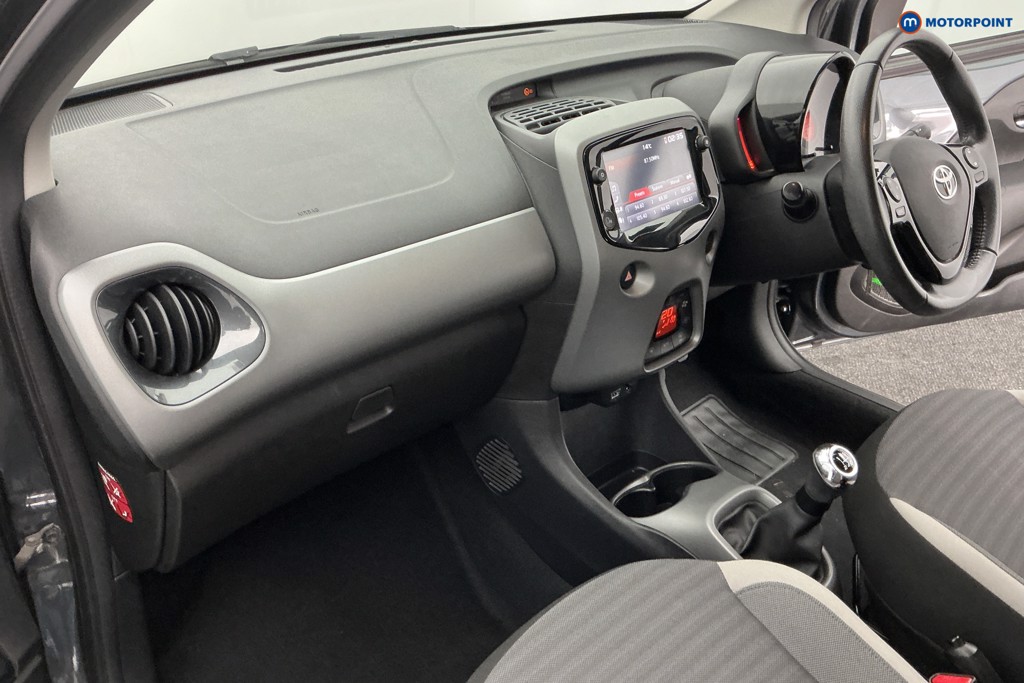 Toyota Aygo X-Trend Manual Petrol Hatchback - Stock Number (1586480) - 8th supplementary image