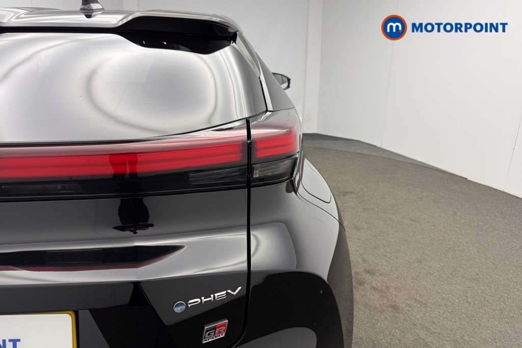 Toyota C-Hr Gr Sport Automatic Petrol Plug-In Hybrid SUV - Stock Number (1586562) - 9th supplementary image