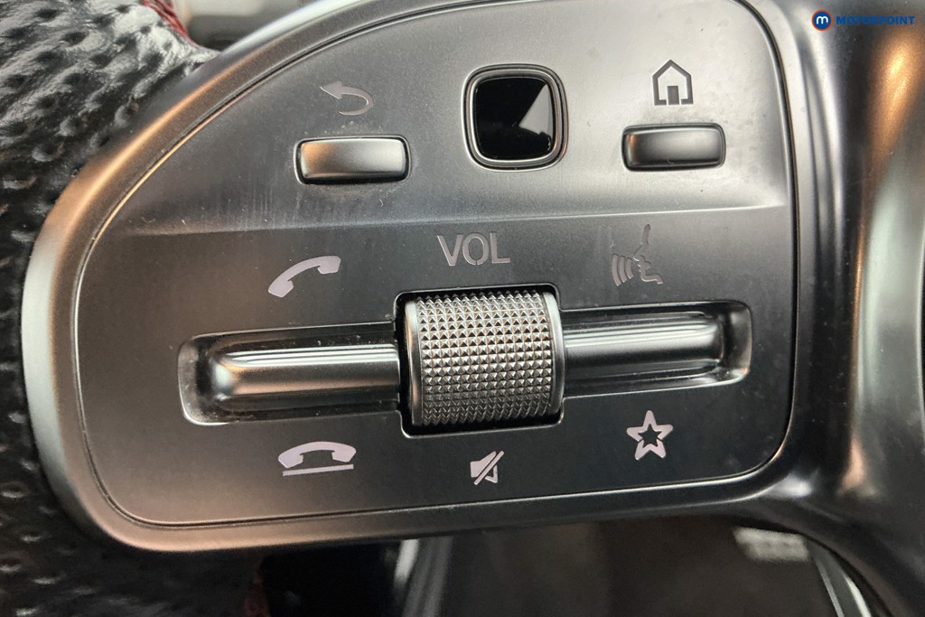 Mercedes-Benz A Class Amg Line Automatic Petrol Hatchback - Stock Number (1586992) - 18th supplementary image