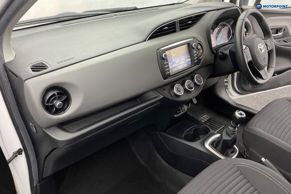 Toyota Yaris Icon Manual Petrol Hatchback - Stock Number (1587018) - 8th supplementary image