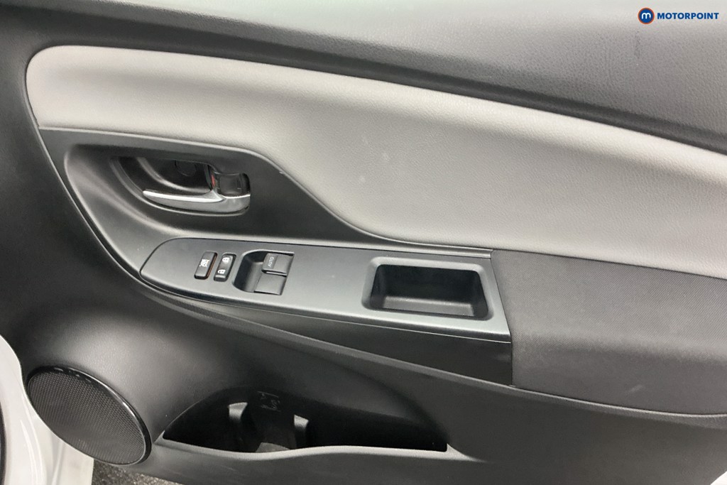 Toyota Yaris Icon Manual Petrol Hatchback - Stock Number (1587018) - 20th supplementary image