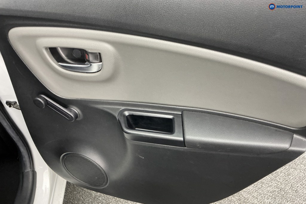 Toyota Yaris Icon Manual Petrol Hatchback - Stock Number (1587018) - 22nd supplementary image