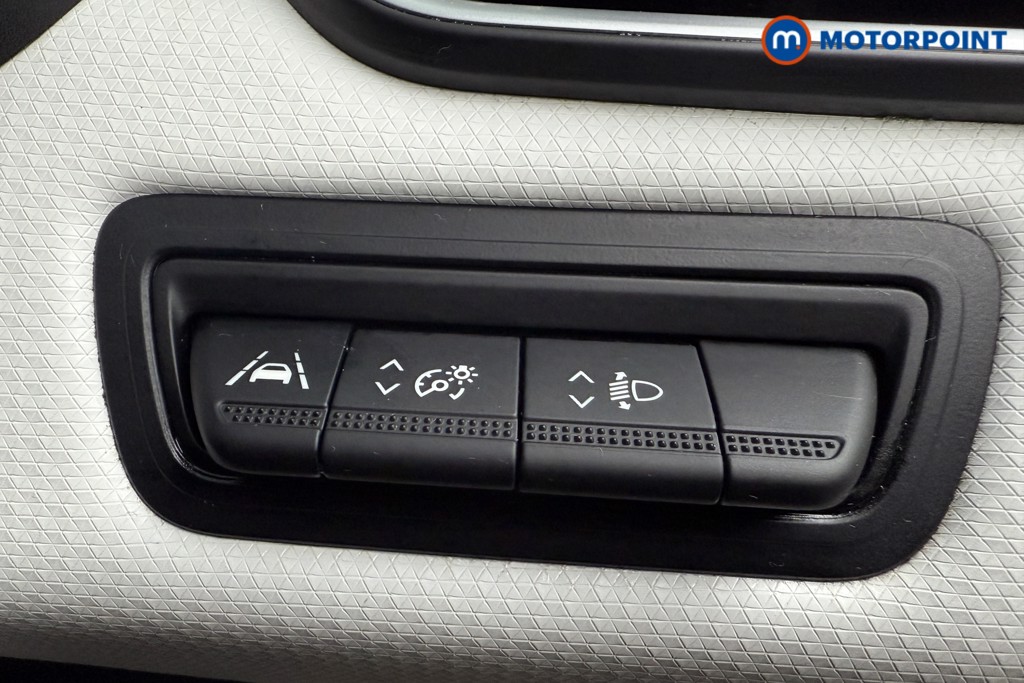 Renault Clio Techno Automatic Petrol-Electric Hybrid Hatchback - Stock Number (1587031) - 17th supplementary image