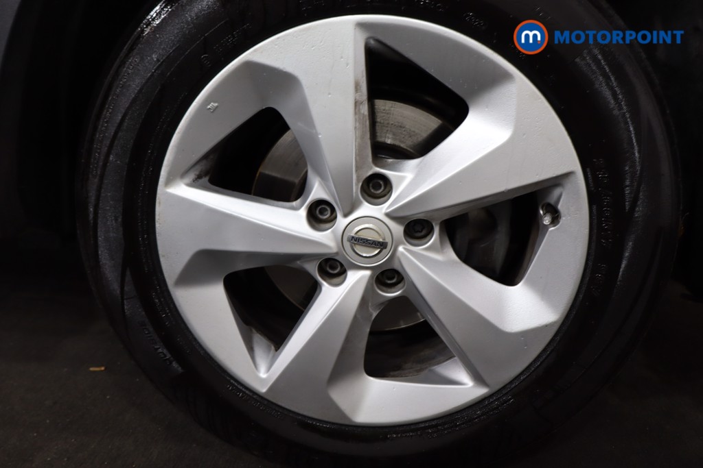 Nissan Qashqai Acenta Premium Manual Petrol SUV - Stock Number (1587037) - 14th supplementary image