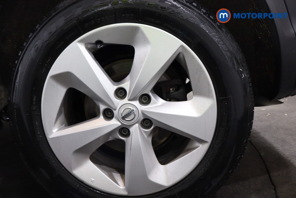 Nissan Qashqai Acenta Premium Manual Petrol SUV - Stock Number (1587037) - 16th supplementary image