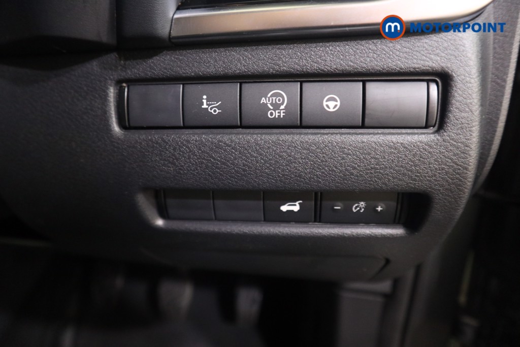 Nissan Qashqai Tekna Manual Petrol SUV - Stock Number (1587219) - 11th supplementary image