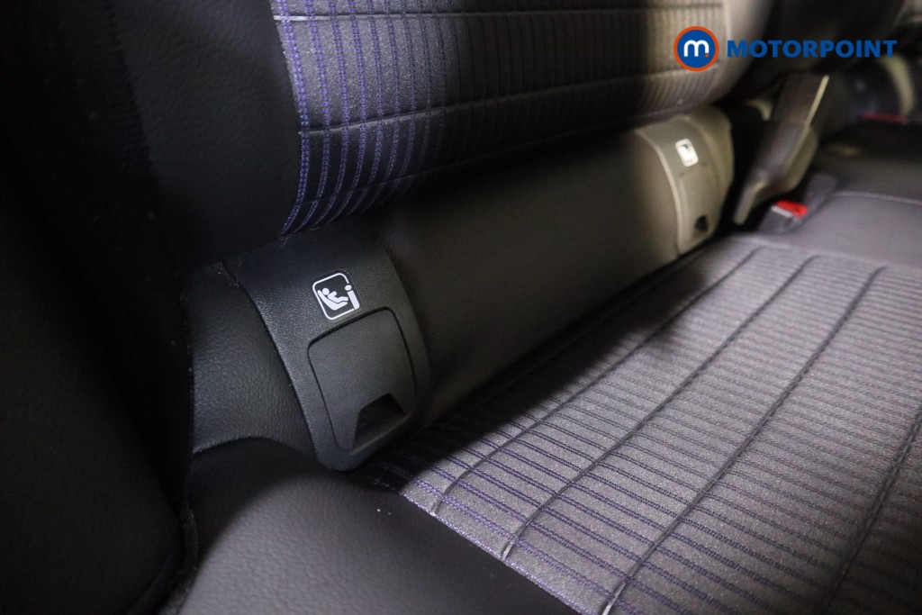 Nissan Qashqai Tekna Manual Petrol SUV - Stock Number (1587219) - 16th supplementary image