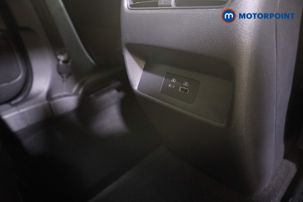 Nissan Qashqai Tekna Manual Petrol SUV - Stock Number (1587219) - 17th supplementary image