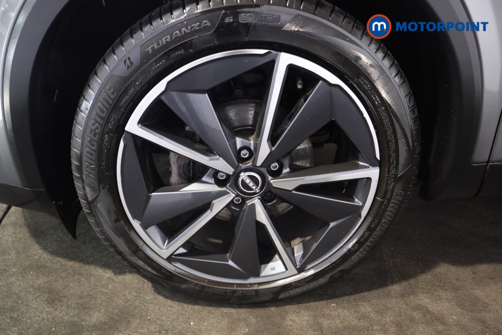 Nissan Qashqai Tekna Manual Petrol SUV - Stock Number (1587219) - 23rd supplementary image