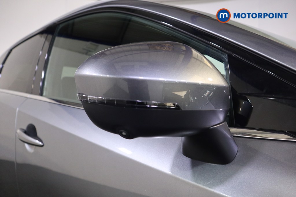 Nissan Qashqai Tekna Manual Petrol SUV - Stock Number (1587219) - 31st supplementary image