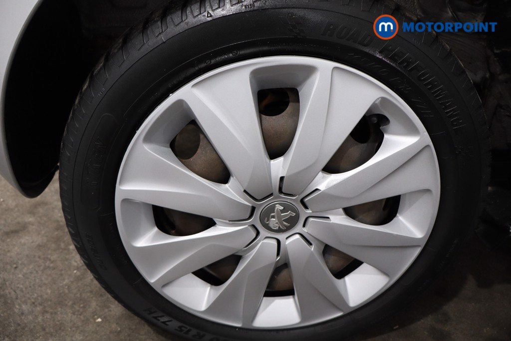 Peugeot 108 Active Manual Petrol Hatchback - Stock Number (1587364) - 9th supplementary image