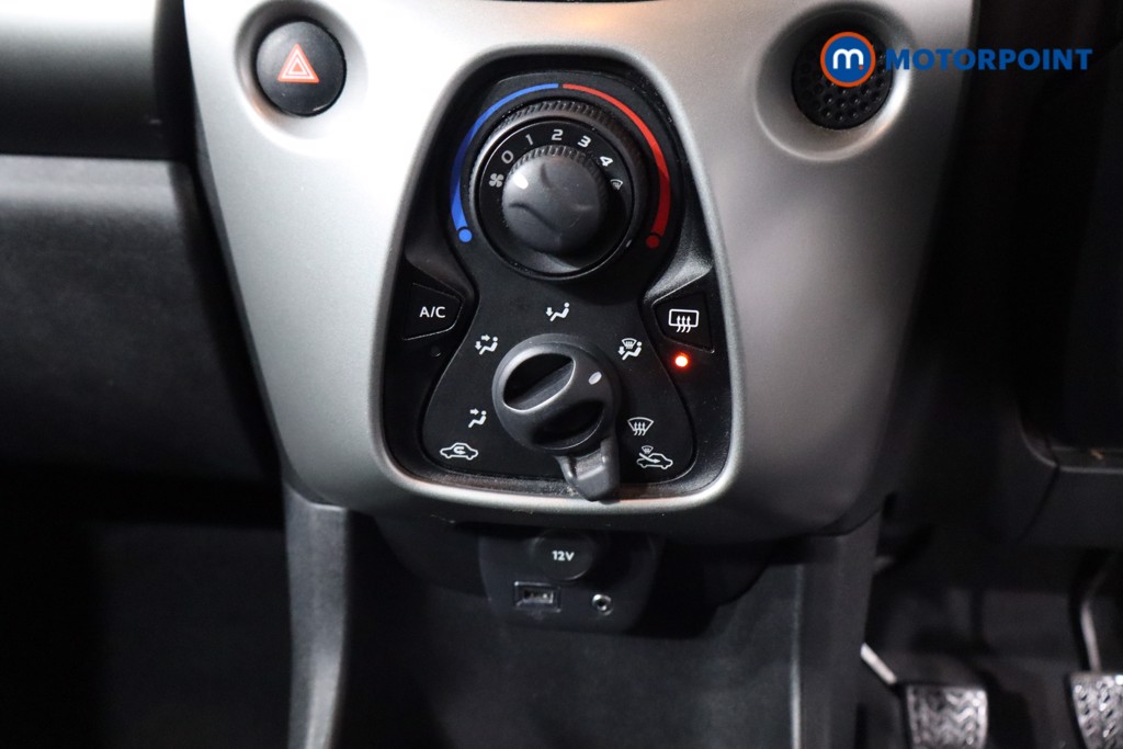 Peugeot 108 Active Manual Petrol Hatchback - Stock Number (1587364) - 16th supplementary image