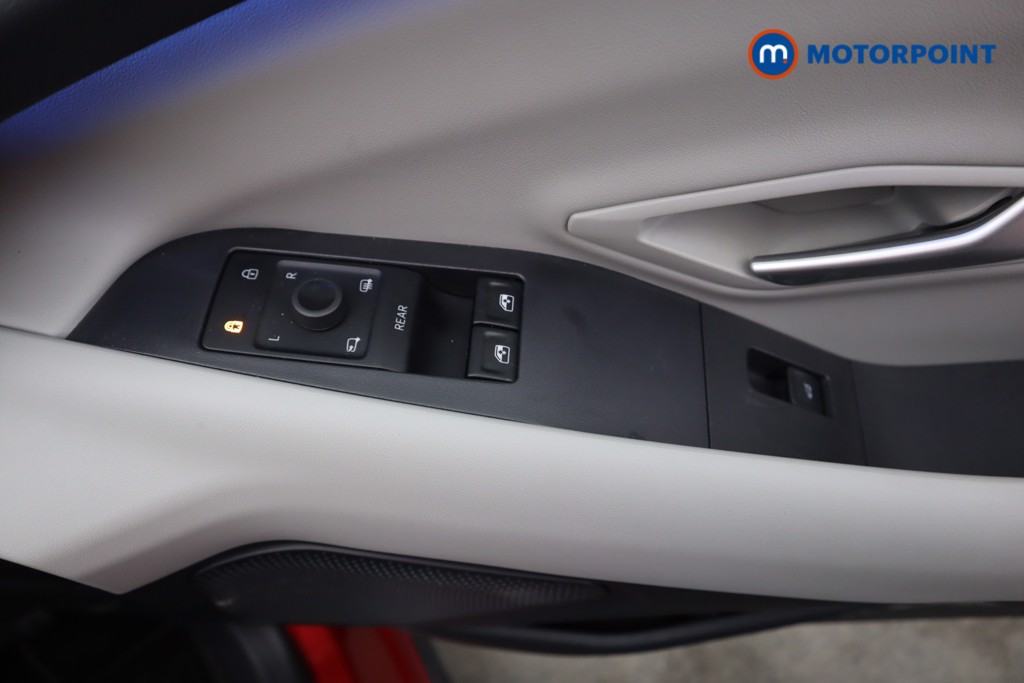 Ford Explorer Premium Automatic Electric SUV - Stock Number (1587676) - 17th supplementary image